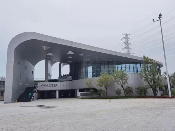 Projekt budowy basenu Buleway: Centrum sportowe Shenzhen Longhua Guanlan